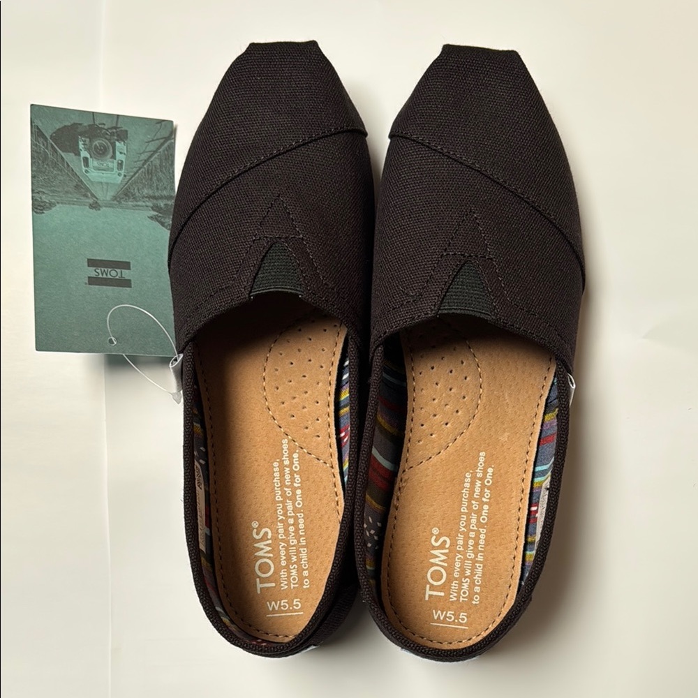 Toms Women's Classic Canvas - Black on Black - New